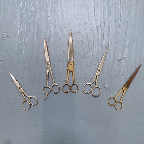 Set of Five Vintage Scissors Forged Steel School Sewing Crafts Art Scrap Teach - Picture 1 of 16